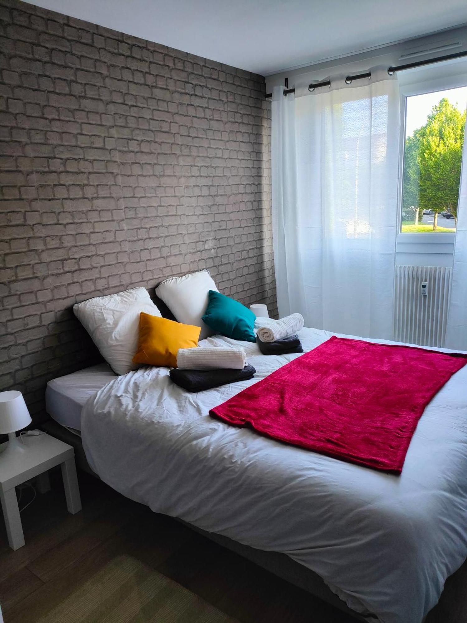 Chaleureux Appartement. Dinan Cameră foto